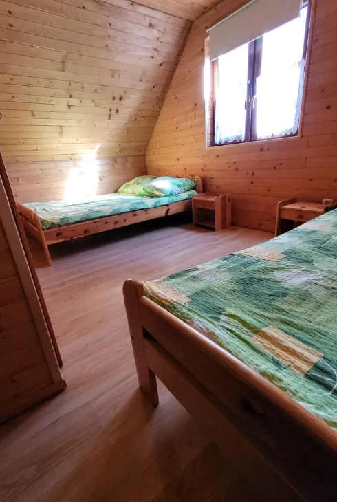 Domki nad soliną wnętrza (11)