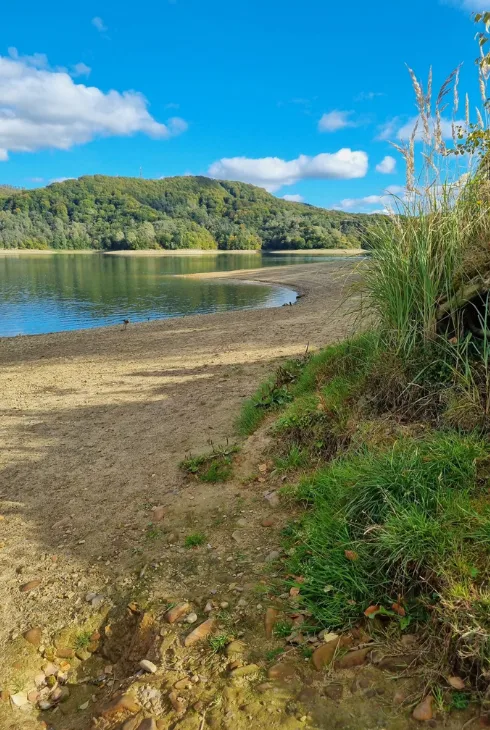 Domki nad soliną wnętrza (9)